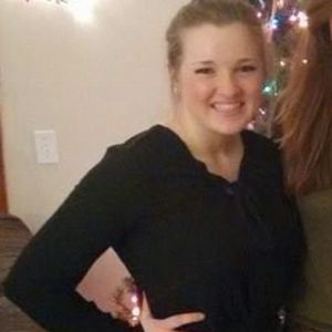 Meet your Posher, Abigail